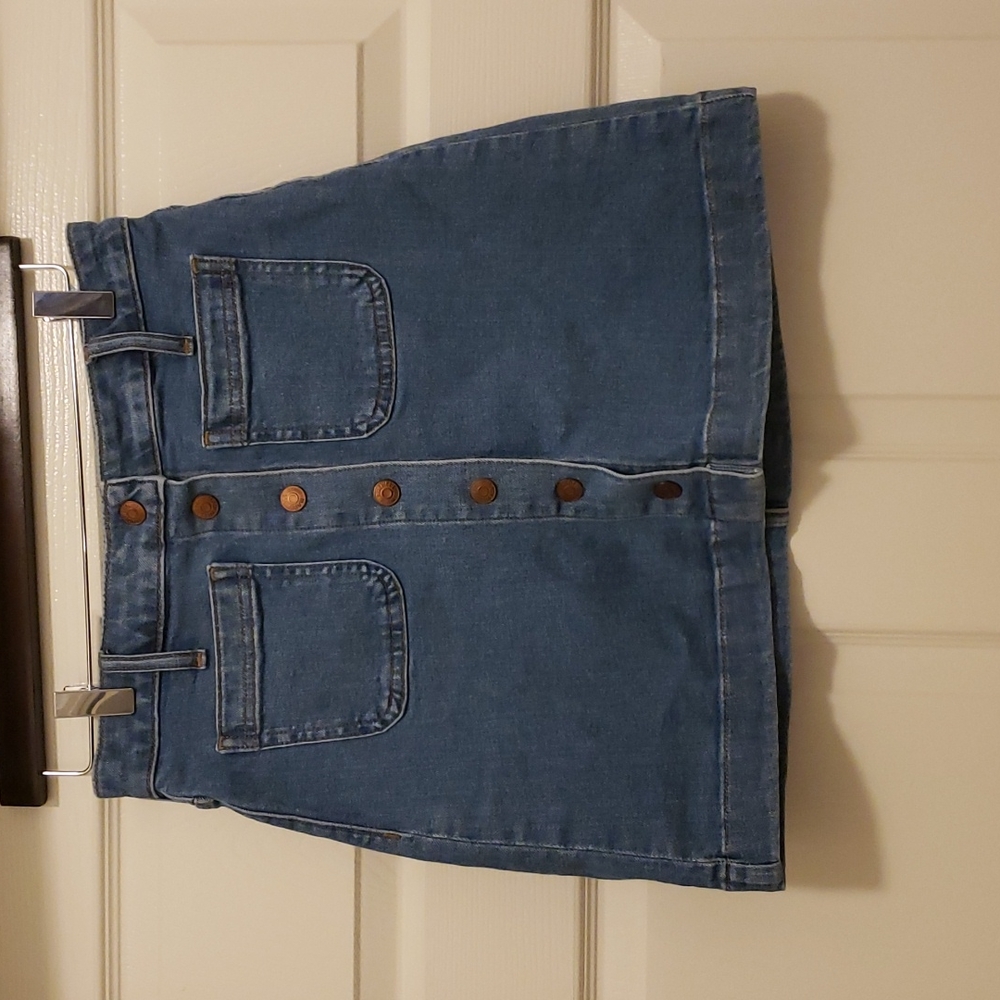 Madewell button down denim skirt